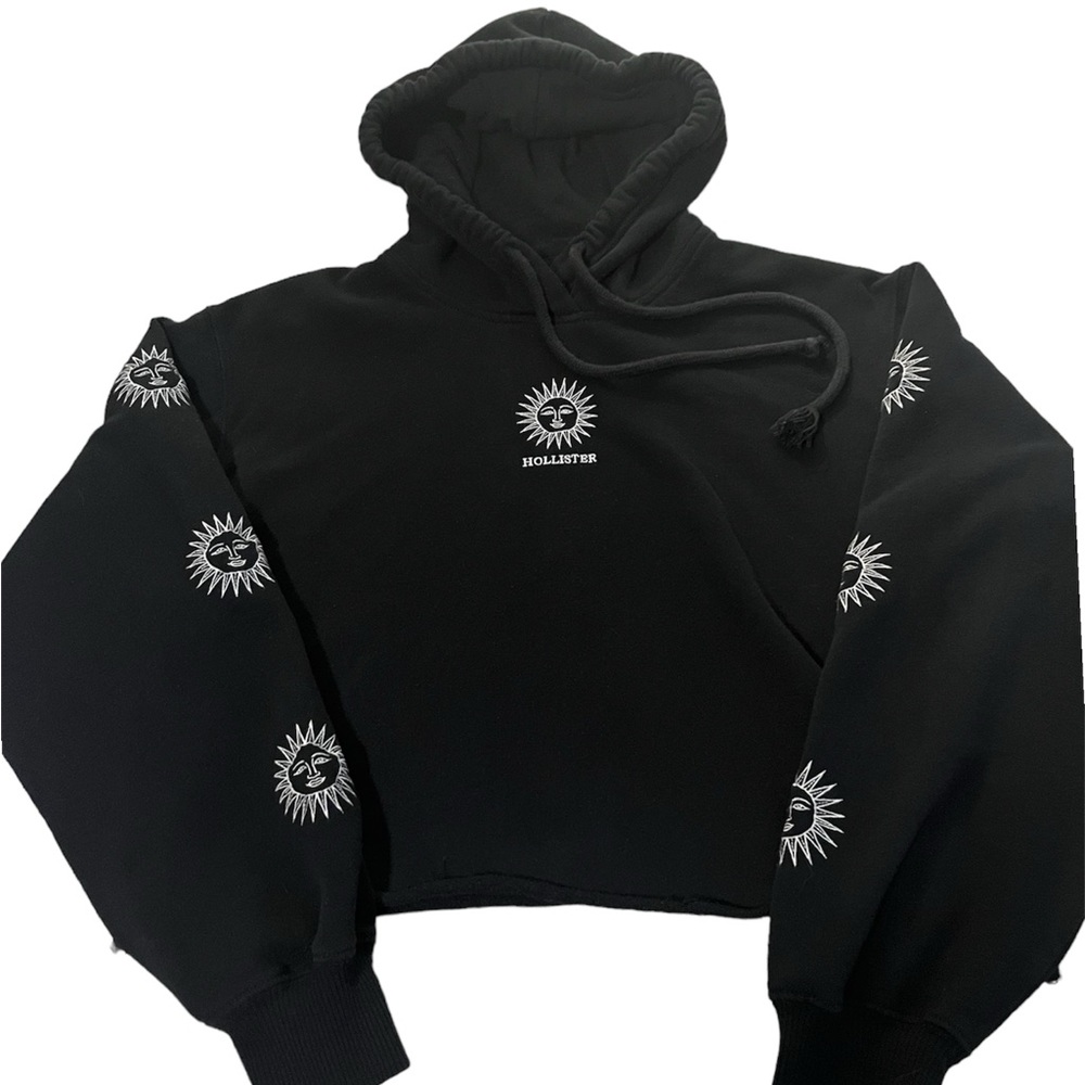 HOLLISTER EMBROIDERED SUN HOODIE SWEATSHIRT CROPPED BLACK WOMEN'S SMALL
